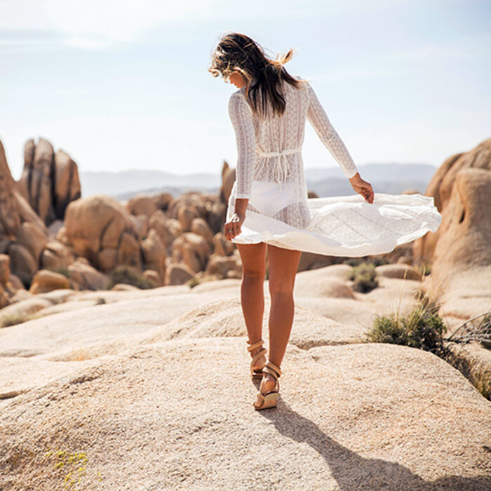 JAYJO | White Kaftan for Women UAE – Shop Now at JAYJO