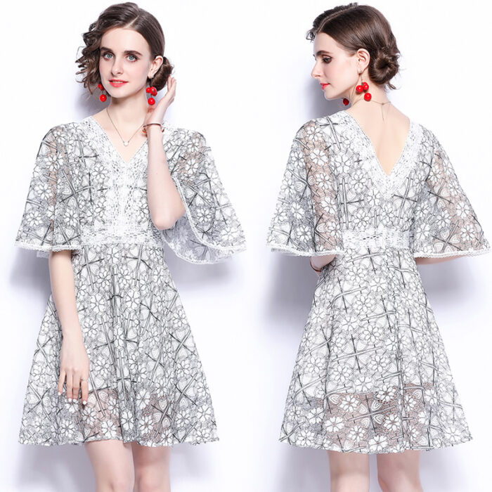 JAYJO | Flare Sleeves Dress