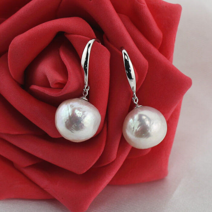 JAYJO | Baroque Pearl Earrings