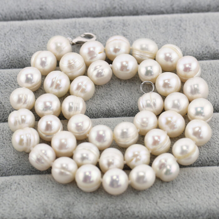 Elegant layered pearl chokers